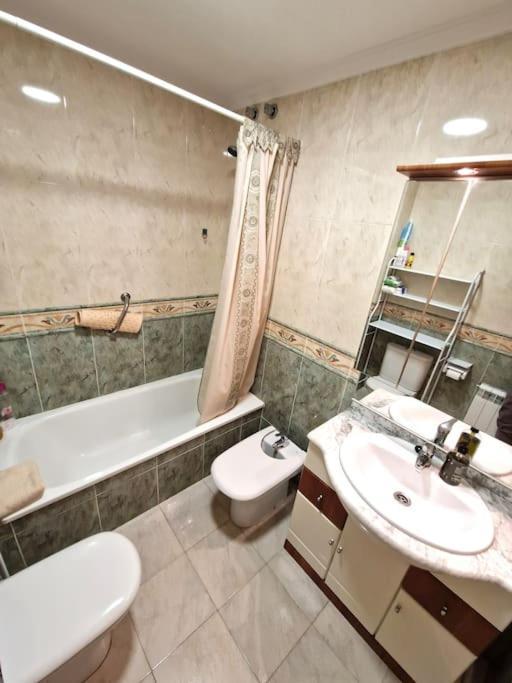 Apartamento Playa Con Terraza & Vistas Al Mar Foz Εξωτερικό φωτογραφία